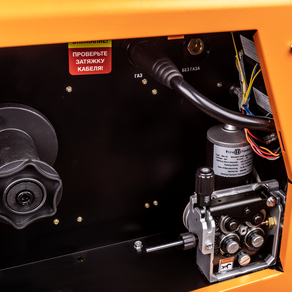 Foxweld Сварочный полуавтомат INVERMIG 351 PWE