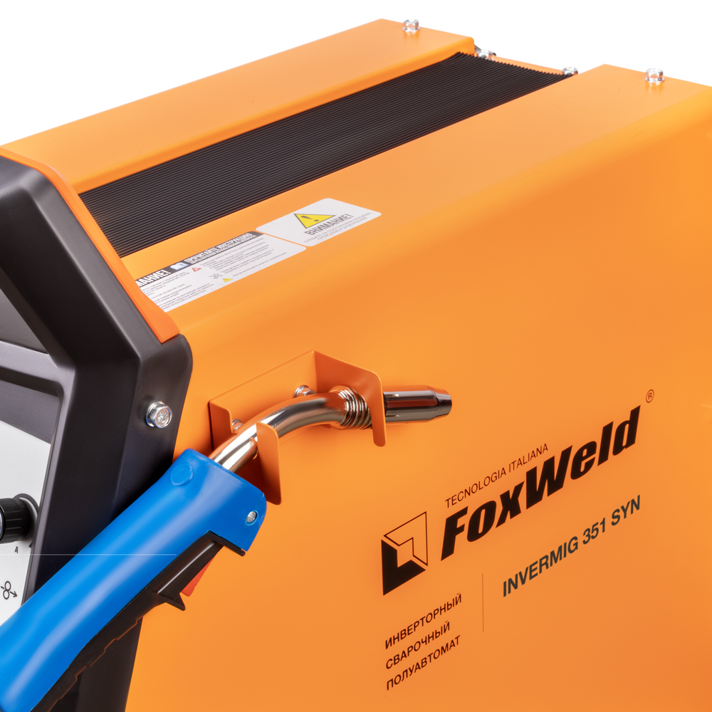 Foxweld Сварочный полуавтомат INVERMIG 351 SYN