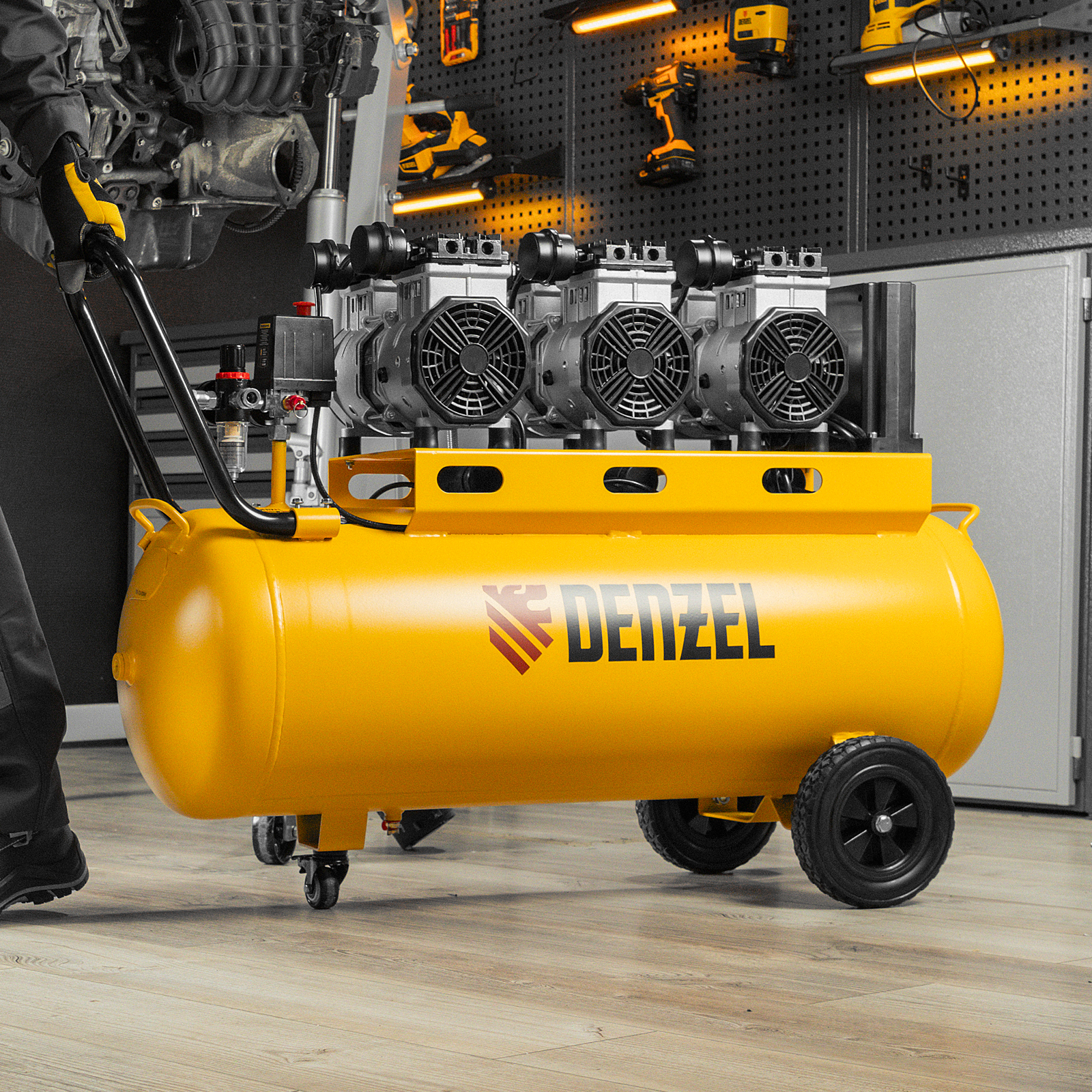 DENZEL Компрессор DLS 3300/100, 3300 Вт,3x1100, 100 л, 570 л/мин безмаслянный малошумный
